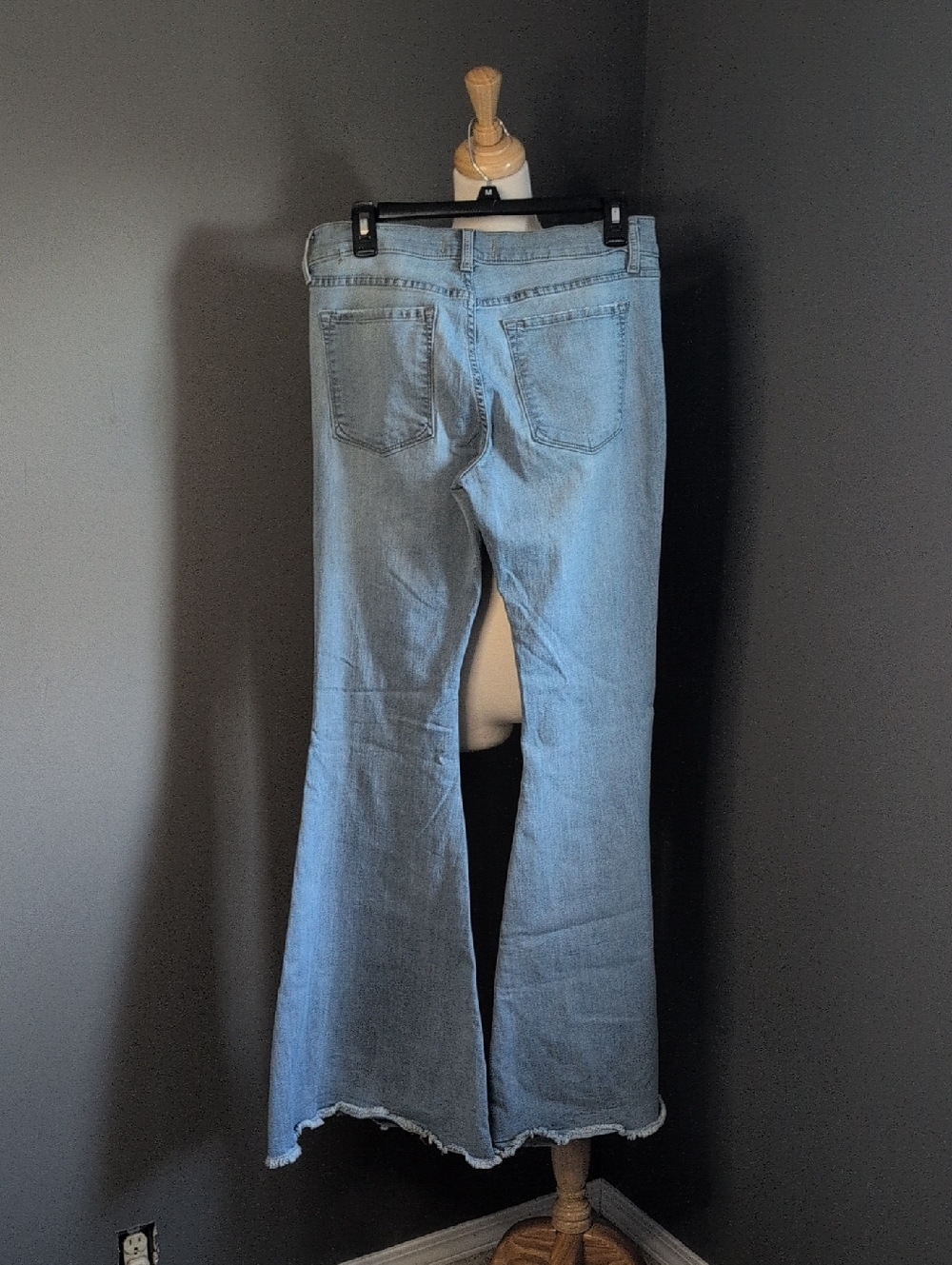Free People Light Blue Bell Bottom Jeans 30 Long - Picture 5 of 10